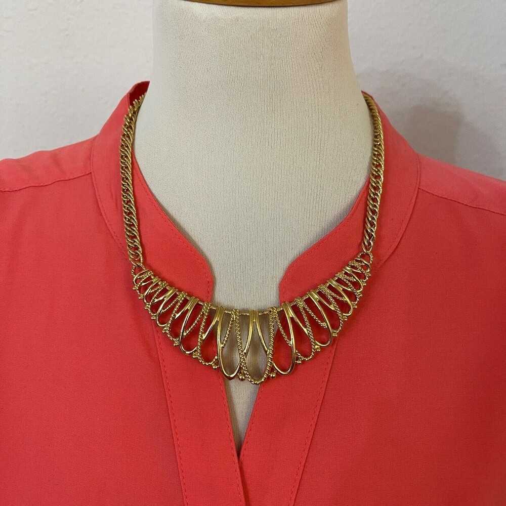 Gold-tone Chain Fashion Jewelry‎ Necklace NWOT